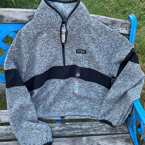 PINK Victoria's Secret Sweaters - Vs Pink fleece crop half zip size small